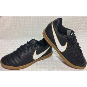 Nike Kids Tiempo X Club Indoor Soccer Shoes Size 4